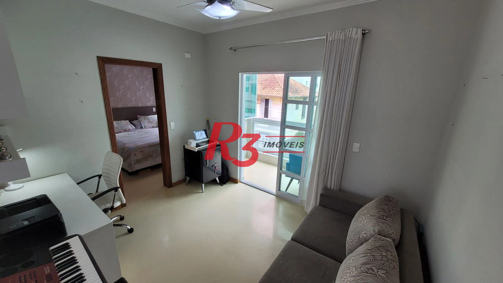 Sobrado com 4 dormitórios para alugar, 151 m² por R$ 10.901,00/mês - Pompéia - Santos/SP