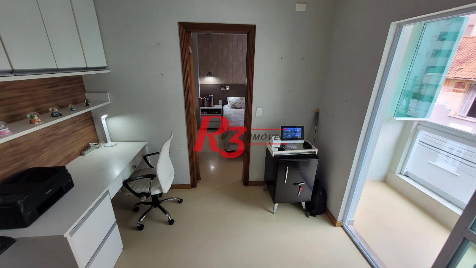 Sobrado com 4 dormitórios para alugar, 151 m² por R$ 10.901,00/mês - Pompéia - Santos/SP