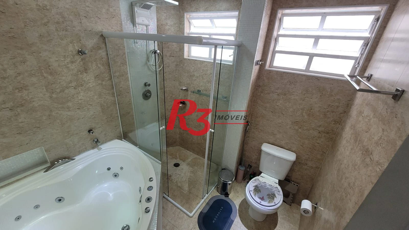 Sobrado com 4 dormitórios para alugar, 151 m² por R$ 10.901,00/mês - Pompéia - Santos/SP