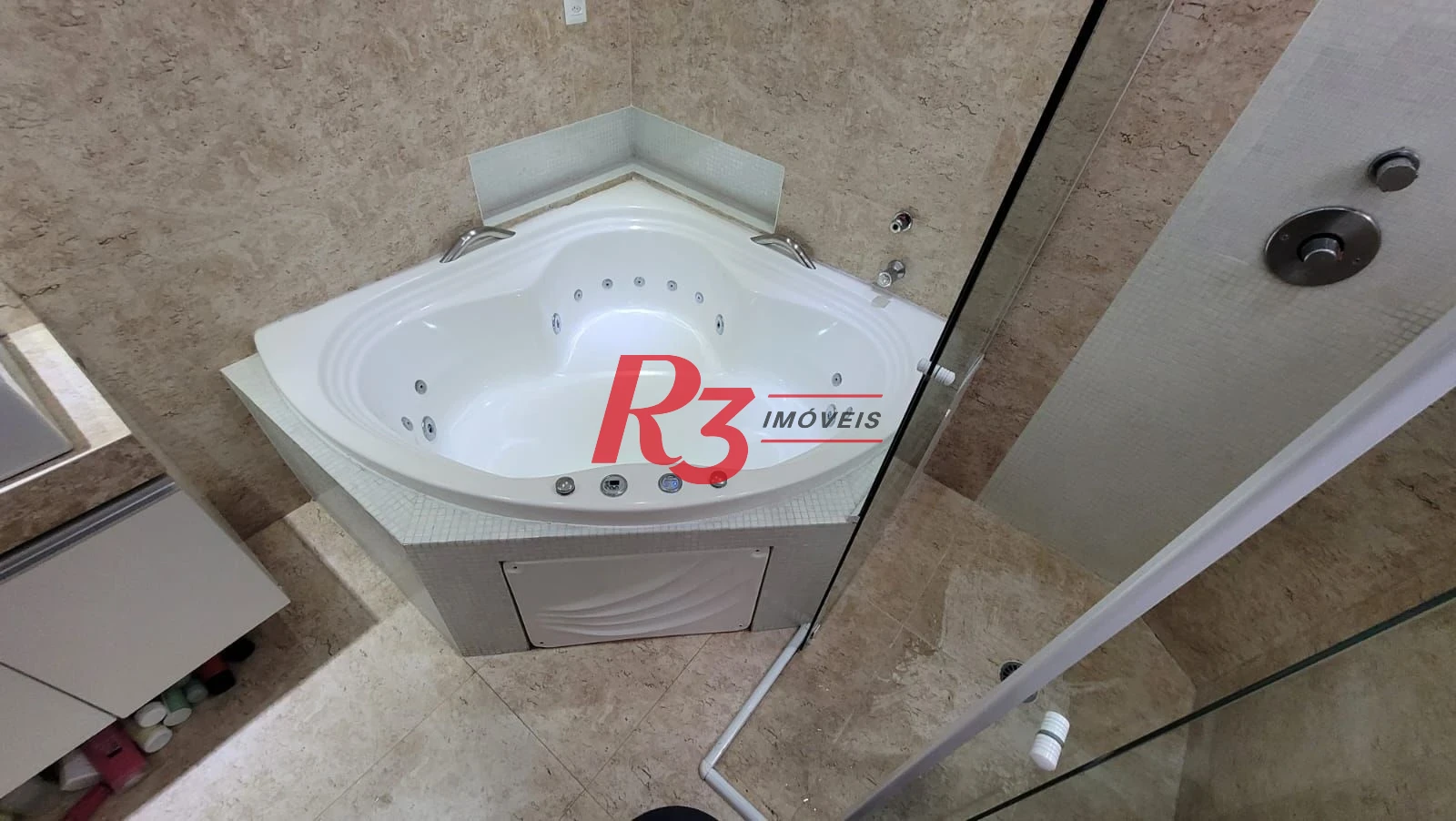 Sobrado com 4 dormitórios para alugar, 151 m² por R$ 10.901,00/mês - Pompéia - Santos/SP