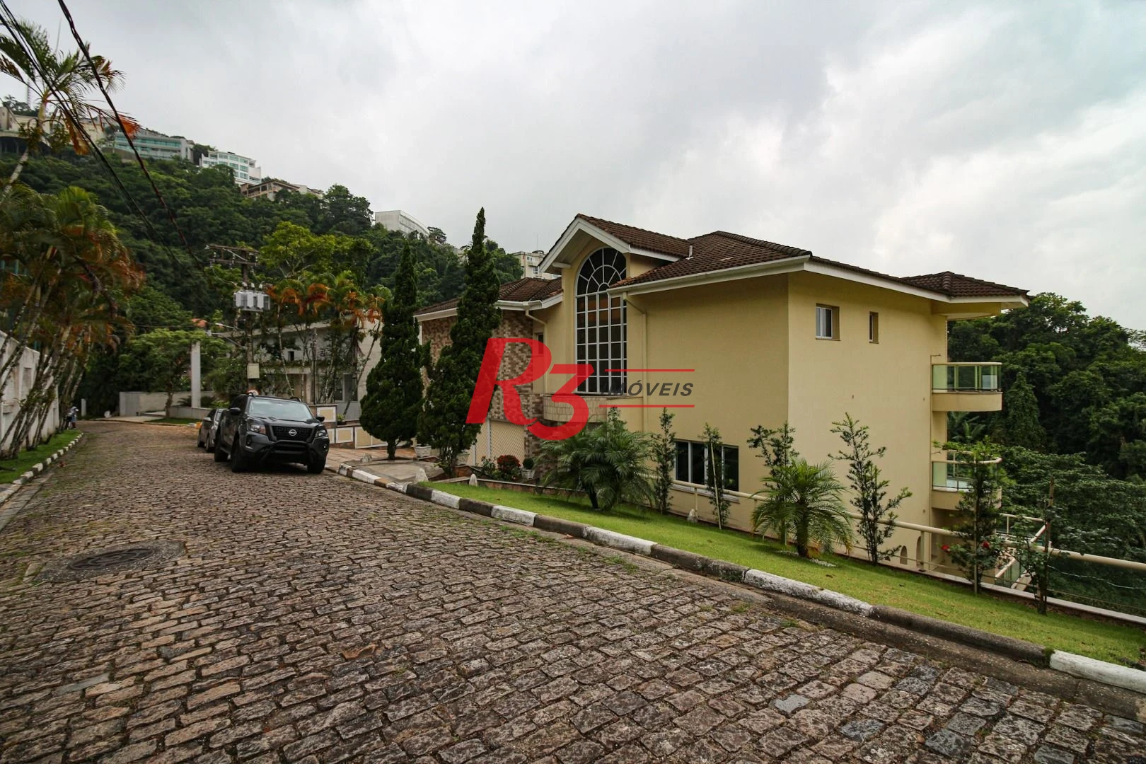 Casa à venda, 695 m² por R$ 13.000.000,00 - Morro Santa Terezinha - Santos/SP