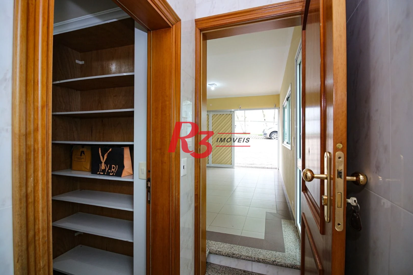 Casa à venda, 695 m² por R$ 13.000.000,00 - Morro Santa Terezinha - Santos/SP