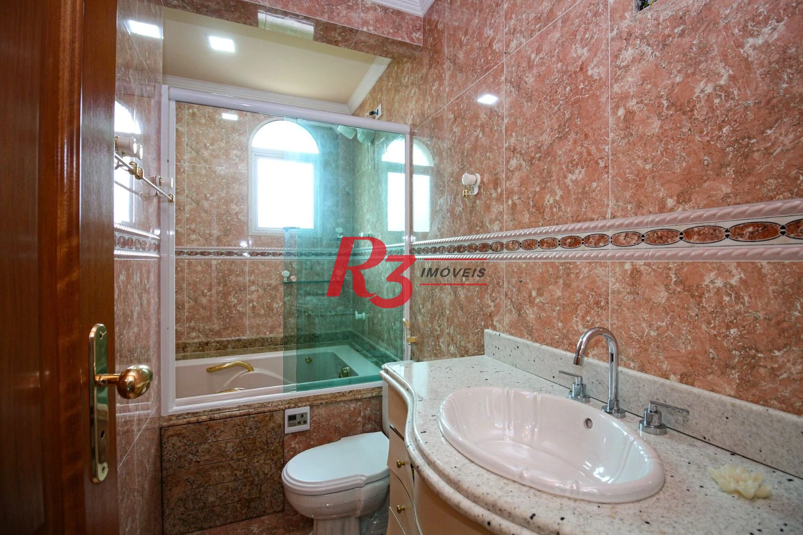 Casa à venda, 695 m² por R$ 13.000.000,00 - Morro Santa Terezinha - Santos/SP