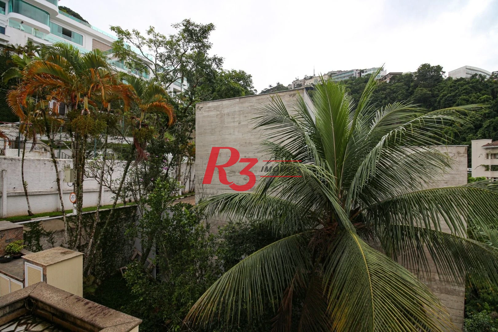 Casa à venda, 695 m² por R$ 13.000.000,00 - Morro Santa Terezinha - Santos/SP