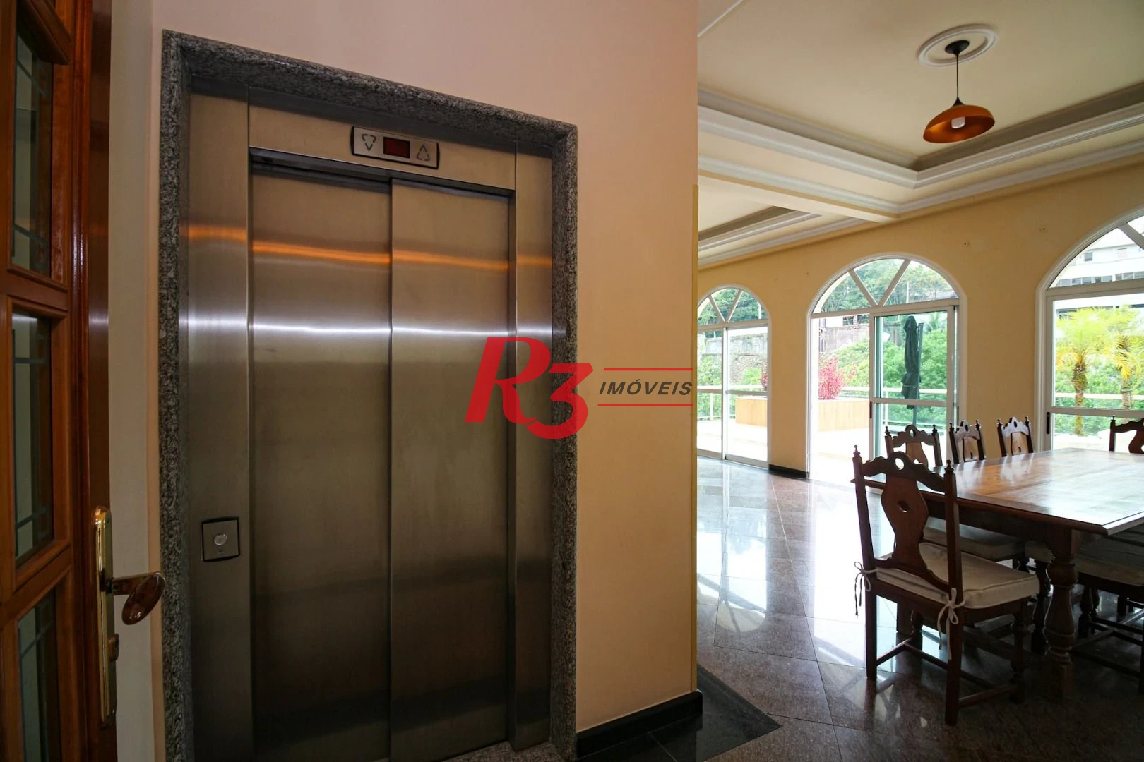Casa à venda, 695 m² por R$ 13.000.000,00 - Morro Santa Terezinha - Santos/SP