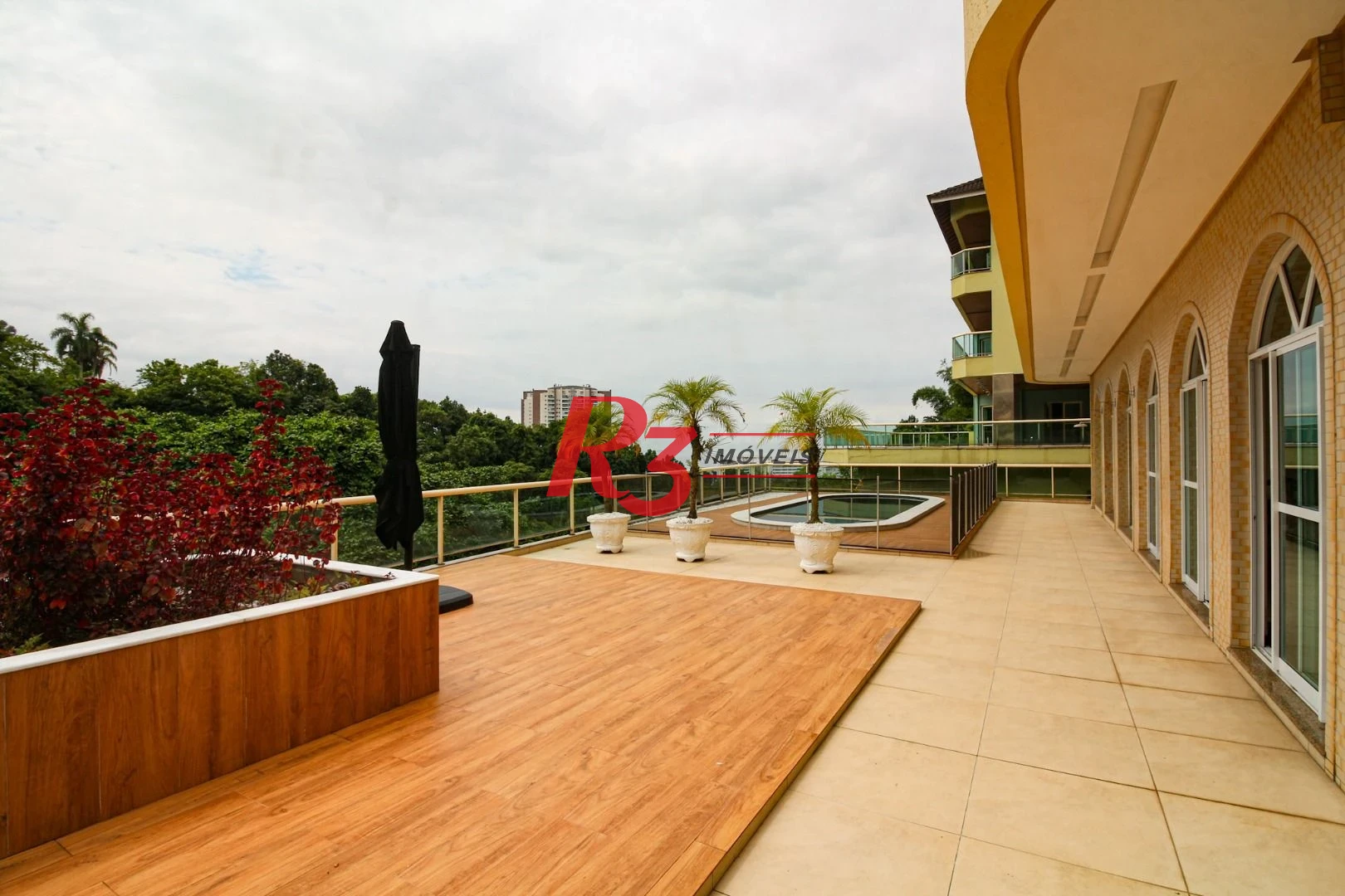 Casa à venda, 695 m² por R$ 13.000.000,00 - Morro Santa Terezinha - Santos/SP