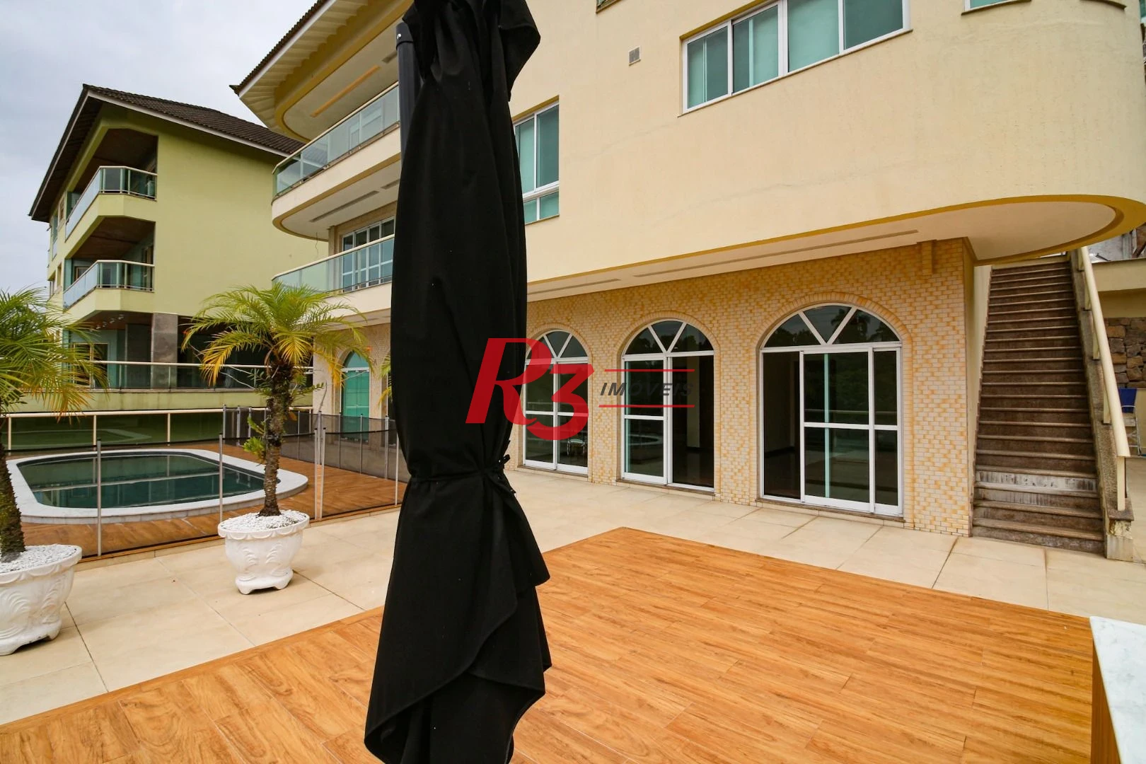 Casa à venda, 695 m² por R$ 13.000.000,00 - Morro Santa Terezinha - Santos/SP
