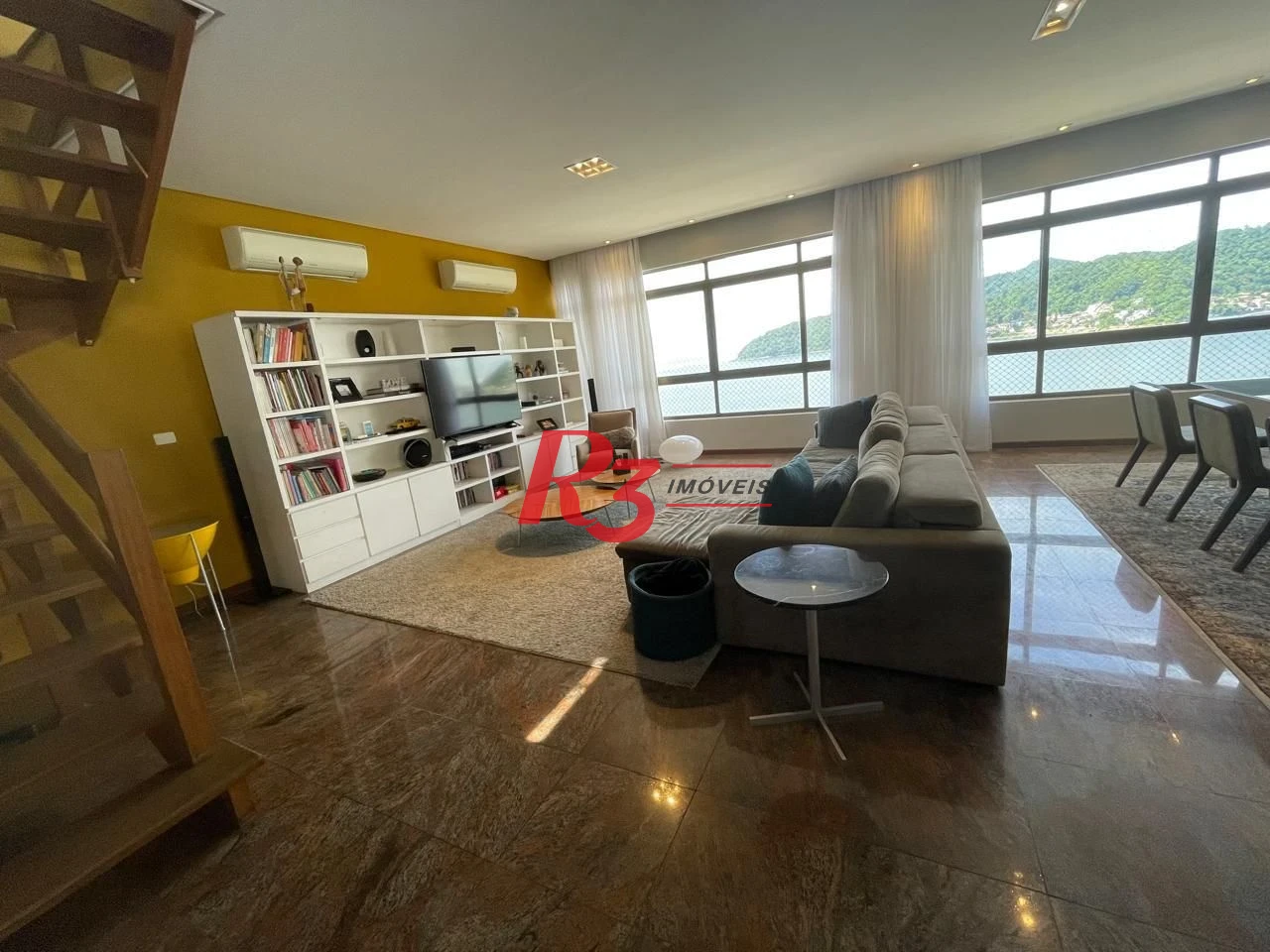 Cobertura à venda, 360 m² por R$ 1.500.000,00 - Centro - São Vicente/SP