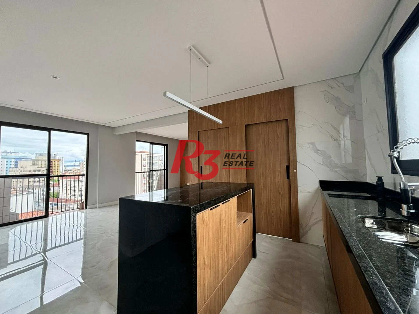 Apartamento com 3 dormitórios à venda, 99 m² por R$ 850.000,00 - Embaré - Santos/SP