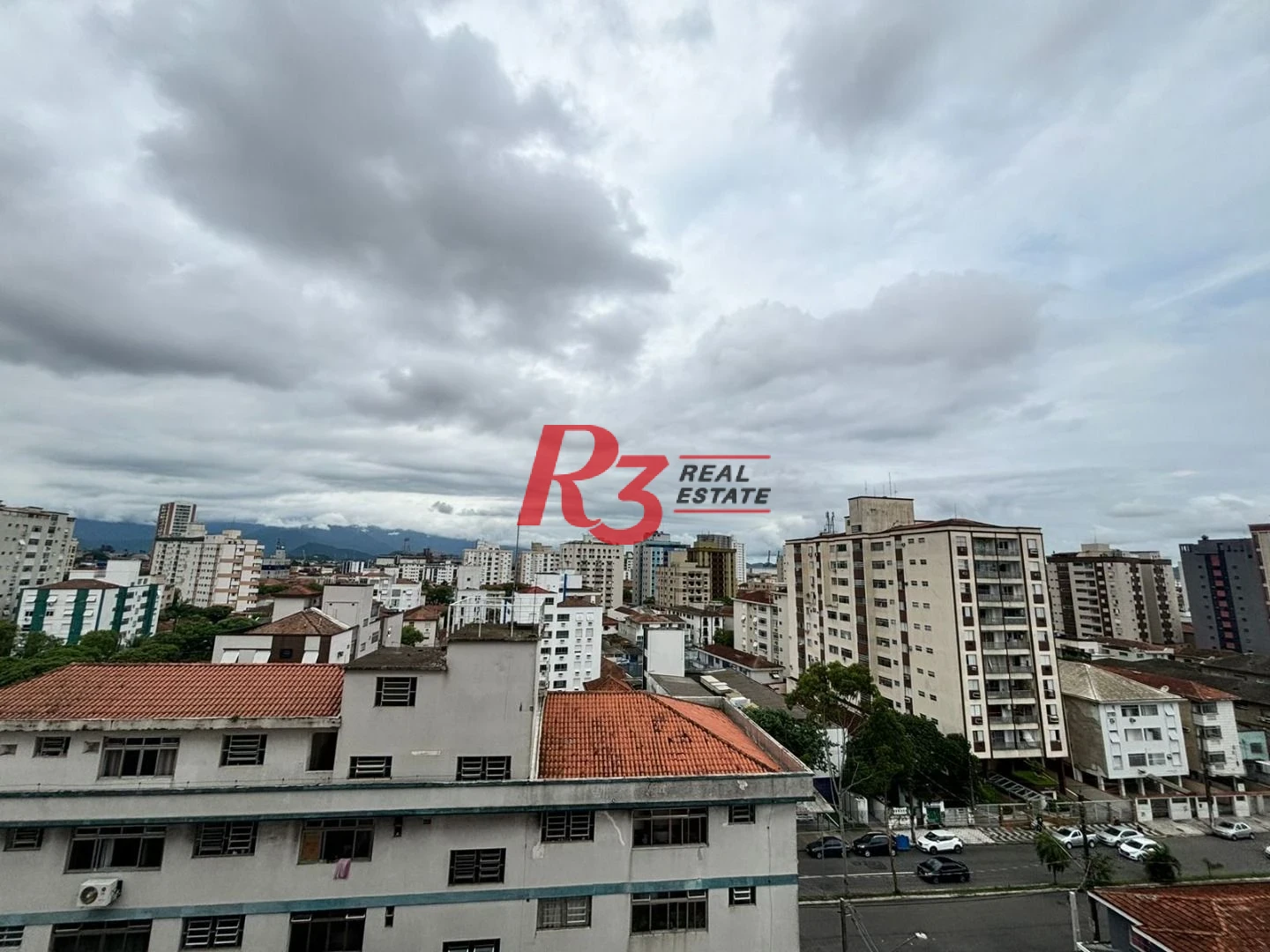 Apartamento com 3 dormitórios à venda, 99 m² por R$ 850.000,00 - Embaré - Santos/SP