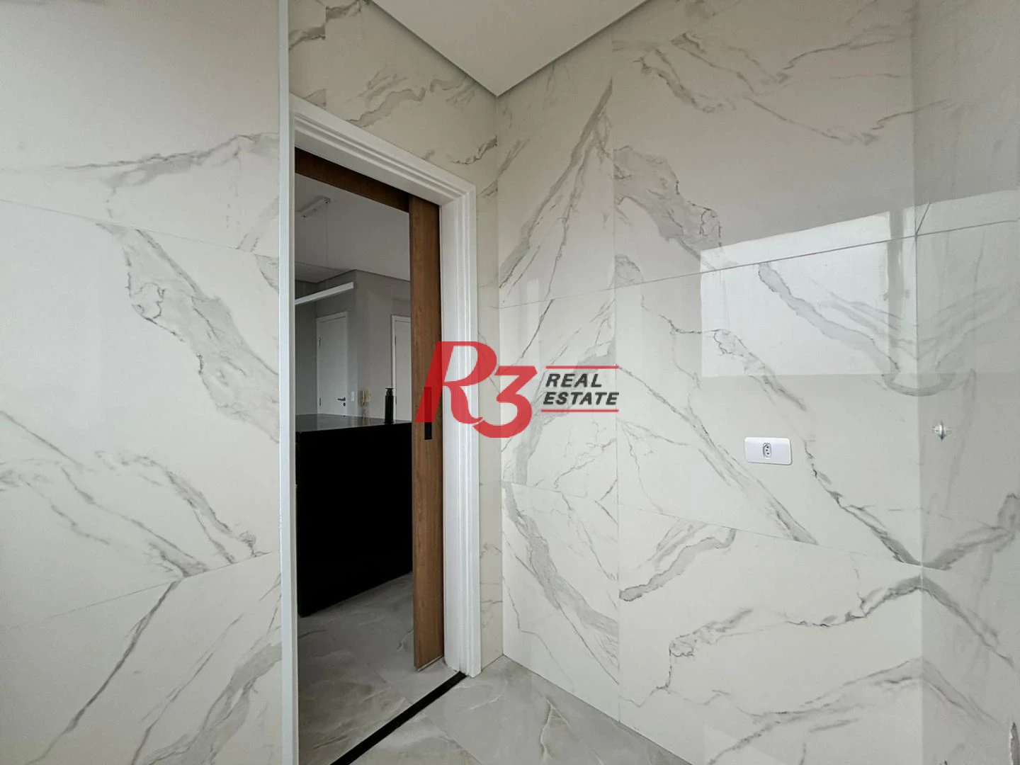 Apartamento com 3 dormitórios à venda, 99 m² por R$ 850.000,00 - Embaré - Santos/SP