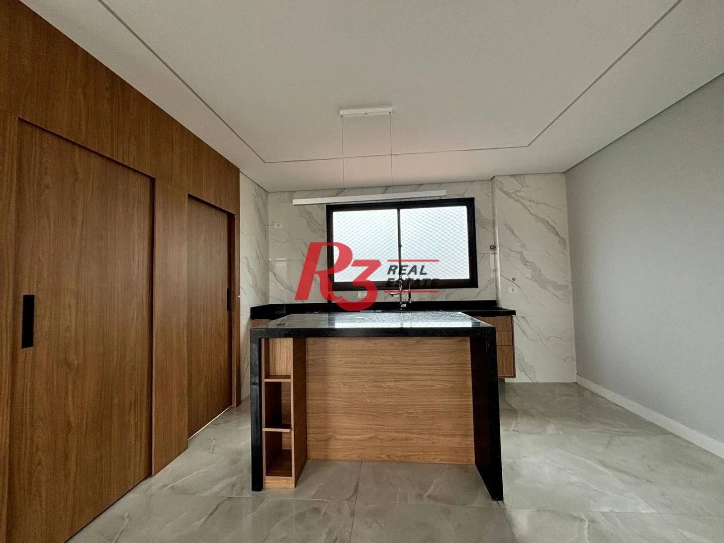 Apartamento com 3 dormitórios à venda, 99 m² por R$ 850.000,00 - Embaré - Santos/SP