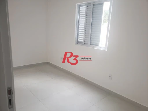 SOBREPOSTA DUPLEX SUPERIOR NOVINHA! CASA 2 .À VENDA, 155 m² por R$ 1.175.000 - Embaré - Santos/SP