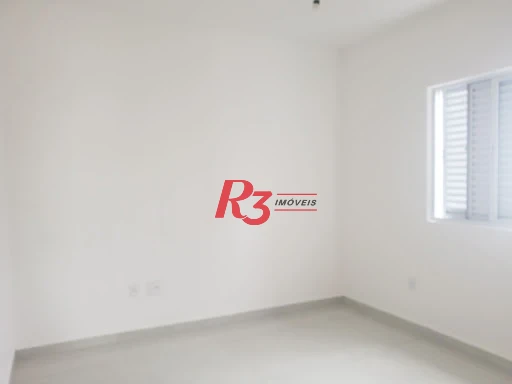 SOBREPOSTA DUPLEX SUPERIOR NOVINHA! CASA 2 .À VENDA, 155 m² por R$ 1.175.000 - Embaré - Santos/SP