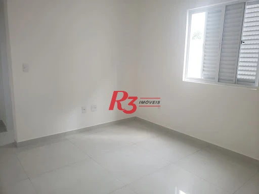 SOBREPOSTA DUPLEX SUPERIOR NOVINHA! CASA 2 .À VENDA, 155 m² por R$ 1.175.000 - Embaré - Santos/SP