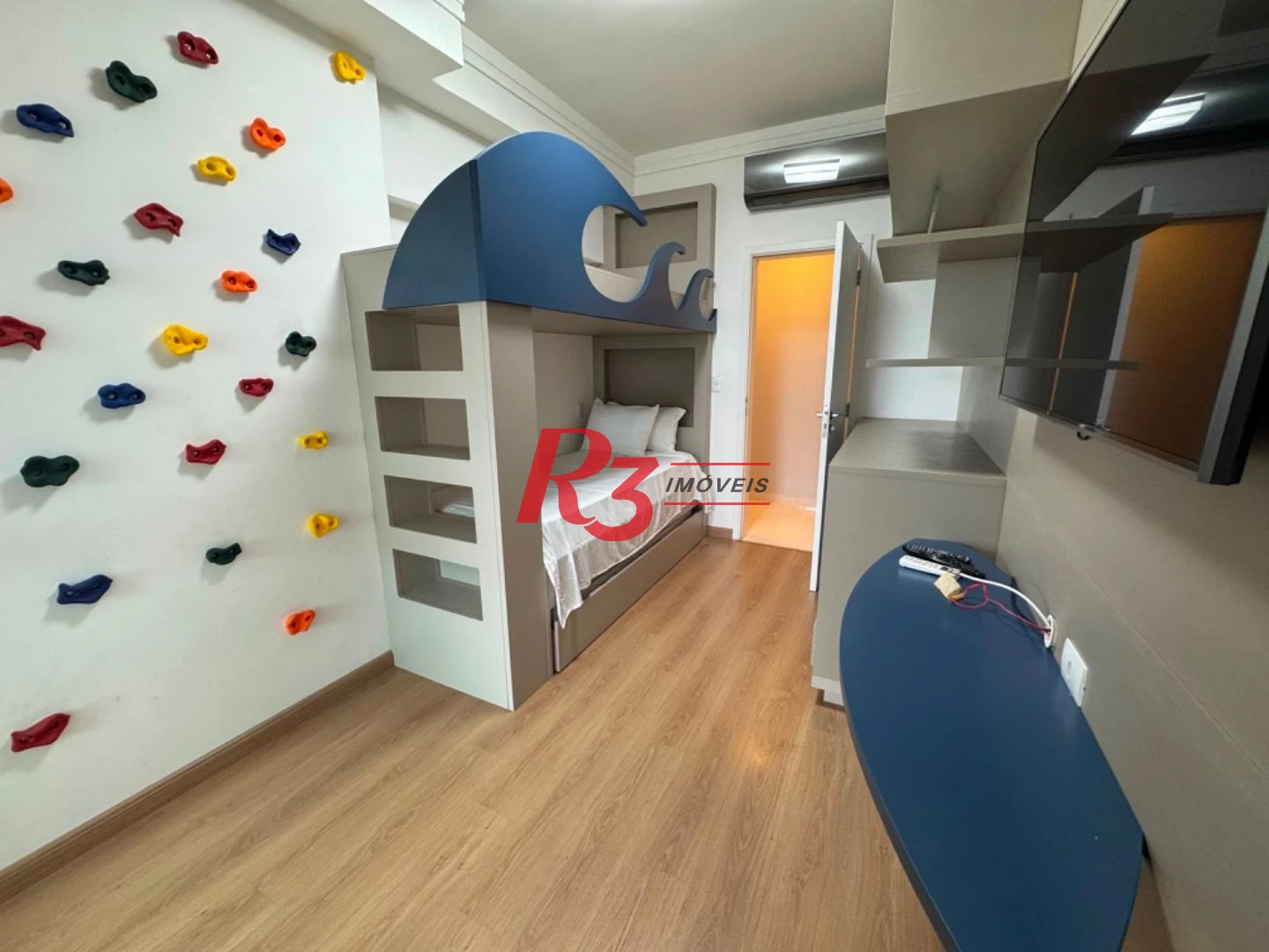 Apartamento com 3 dormitórios para alugar, 158 m² por R$ 15.000,02/mês - Aparecida - Santos/SP