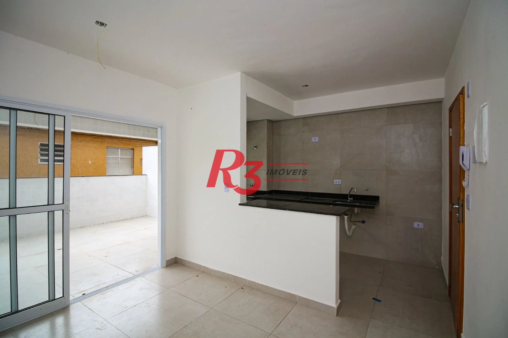 APARTAMENTO 02  QUARTOS VARANDA GOUMERT NO MARAPE EM SANTOS