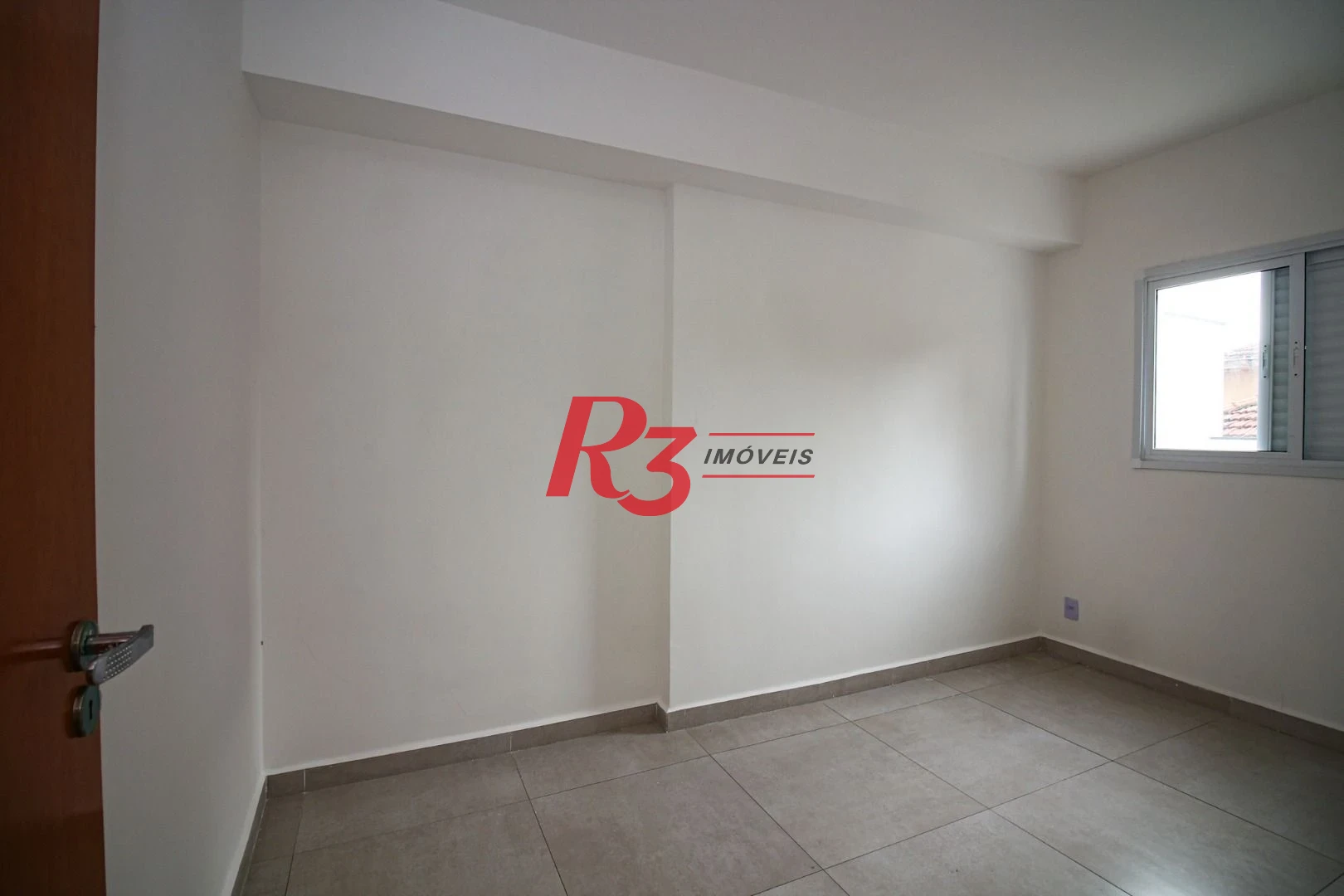 APARTAMENTO 02  QUARTOS VARANDA GOUMERT NO MARAPE EM SANTOS