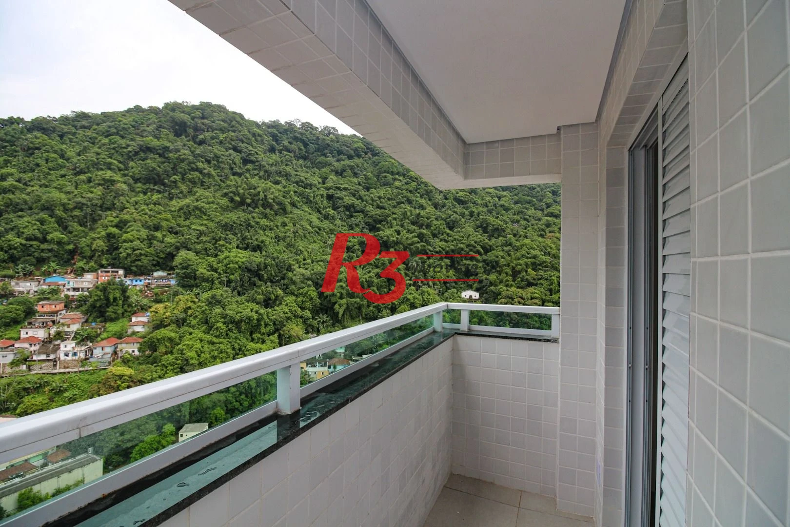 APARTAMENTO 02 QUARTOS COM VARANDA GOURMET NO MARAPE