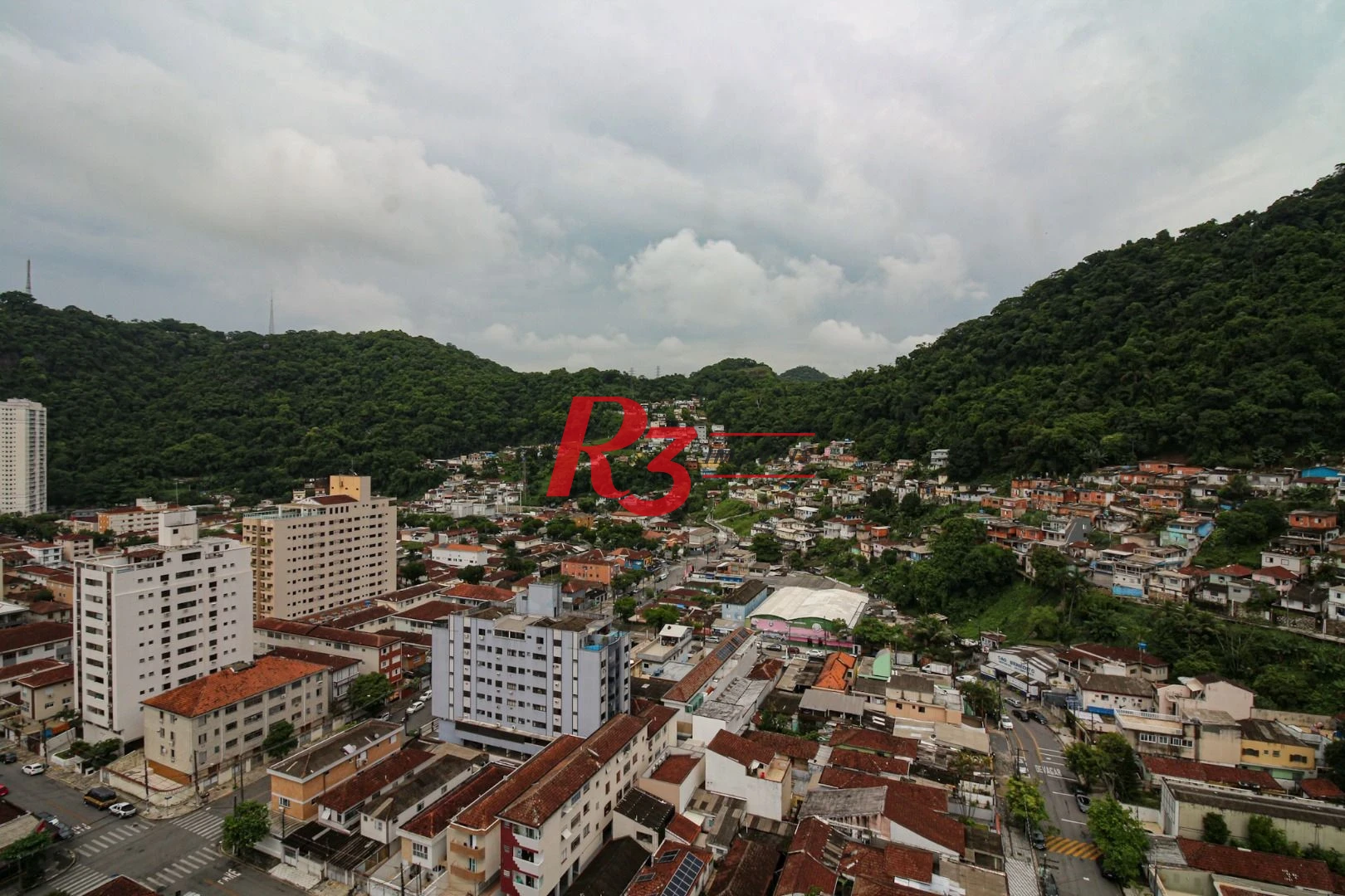 APARTAMENTO 02 QUARTOS COM VARANDA GOURMET NO MARAPE