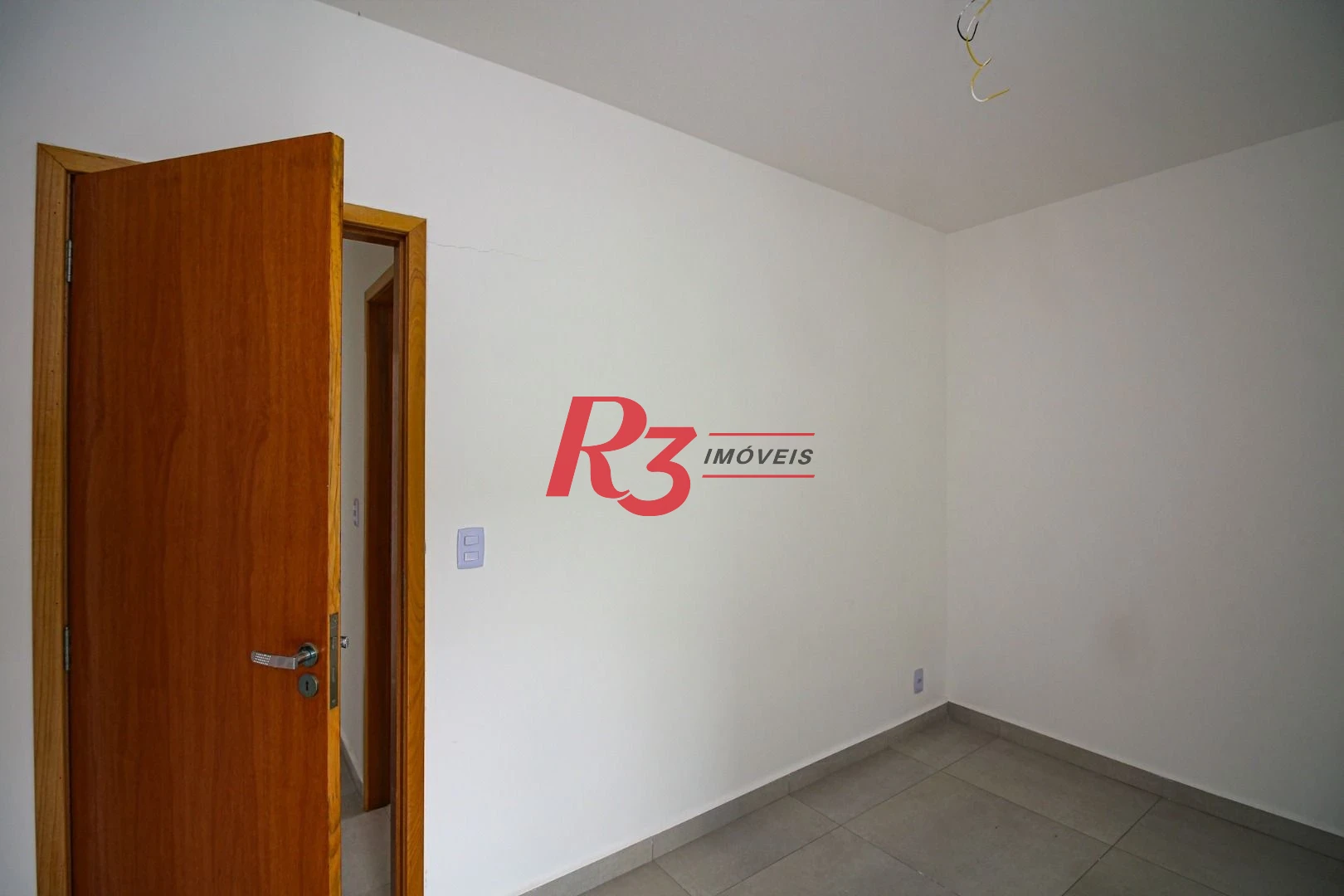 APARTAMENTO 02 QUARTOS COM VARANDA GOURMET NO MARAPE