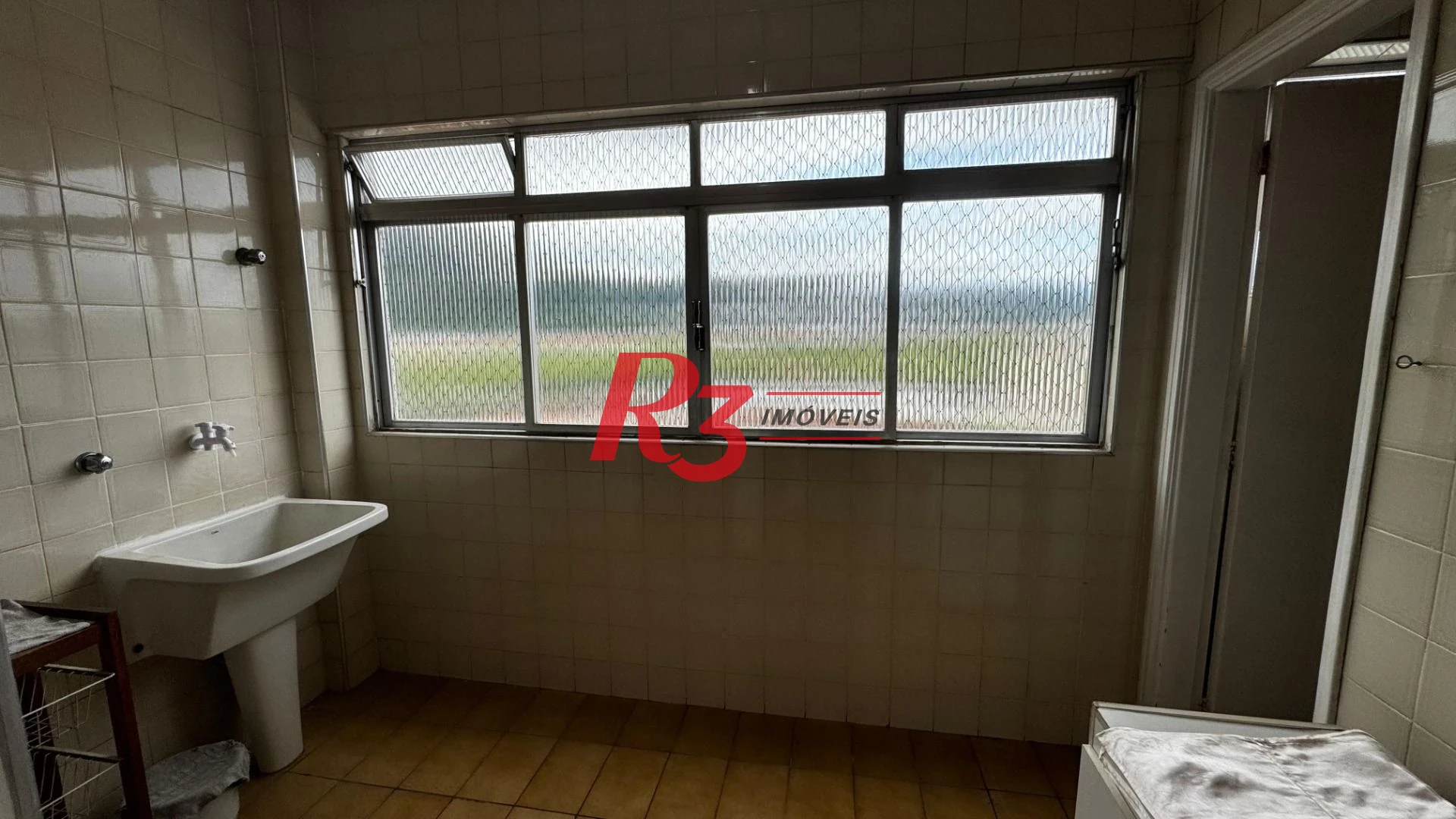 Apartamento com 2 dormitórios à venda, 90 m² por R$ 450.000,00 - Vila Belmiro - Santos/SP