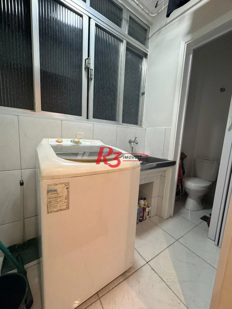 Apartamento com 2 dormitórios à venda, 85 m² por R$ 650.000,00 - Gonzaga - Santos/SP