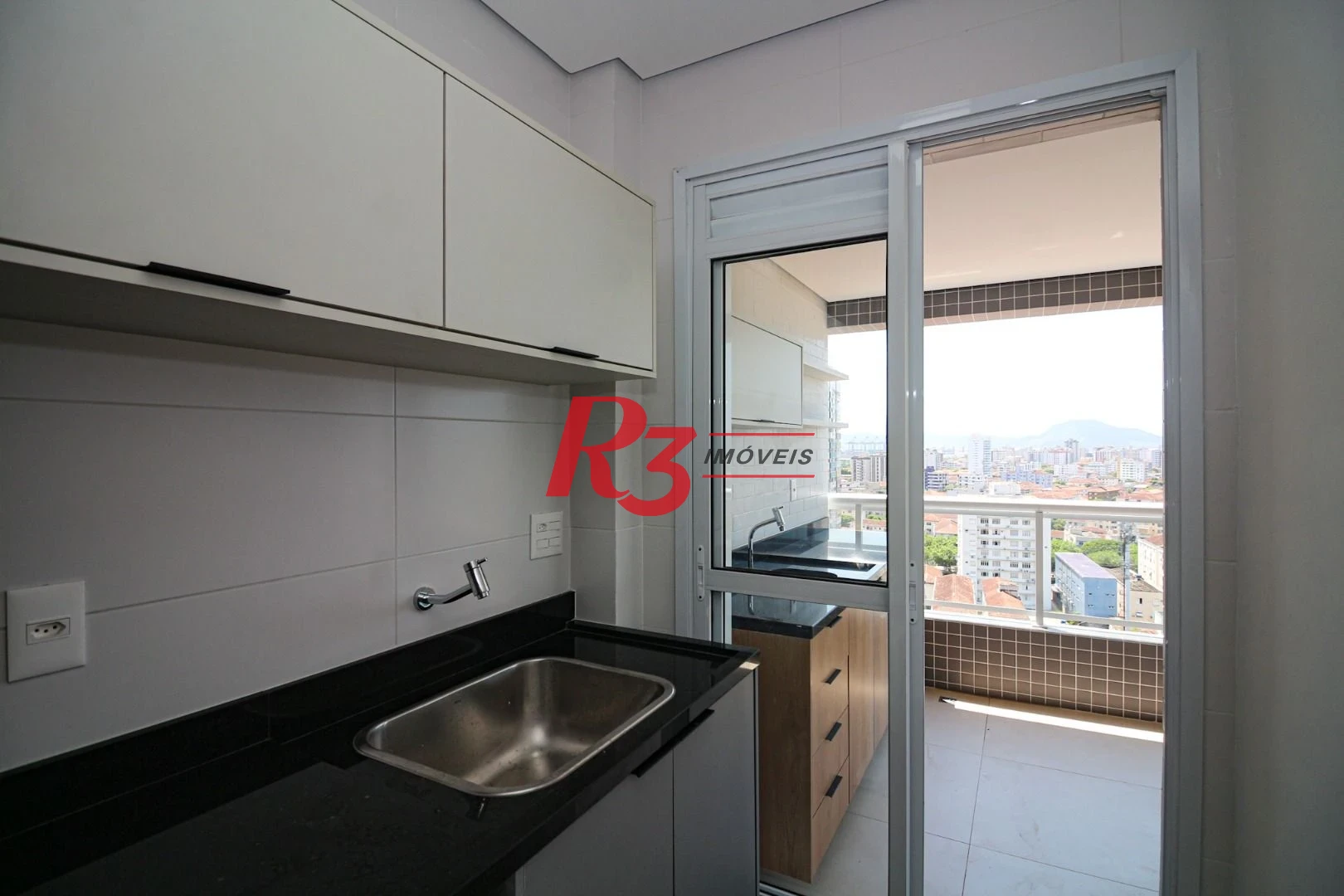 Apartamento com 1 dormitório para alugar, 60 m² por R$ 5.700,00/mês - Boqueirão - Santos/SP