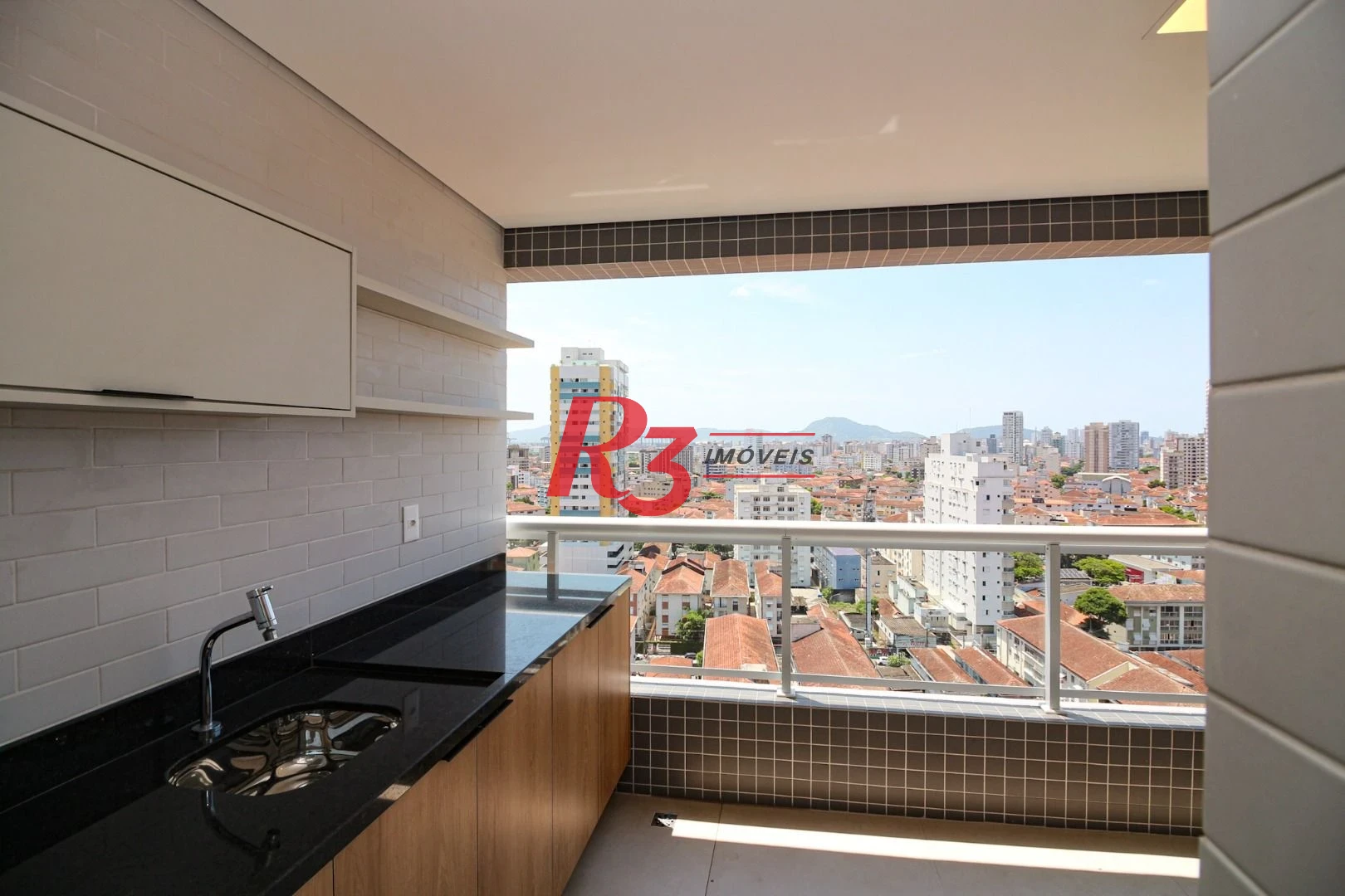 Apartamento com 1 dormitório para alugar, 60 m² por R$ 5.700,00/mês - Boqueirão - Santos/SP