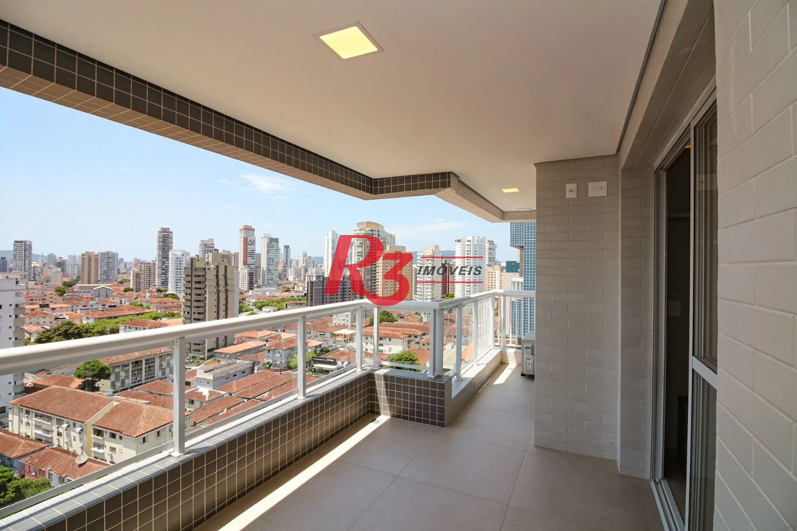 Apartamento com 1 dormitório para alugar, 60 m² por R$ 5.700,00/mês - Boqueirão - Santos/SP