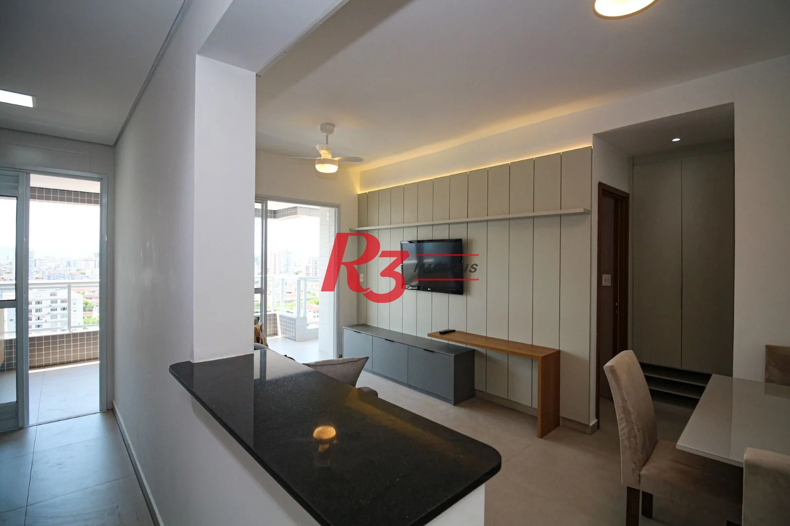 Apartamento com 1 dormitório para alugar, 60 m² por R$ 5.700,00/mês - Boqueirão - Santos/SP