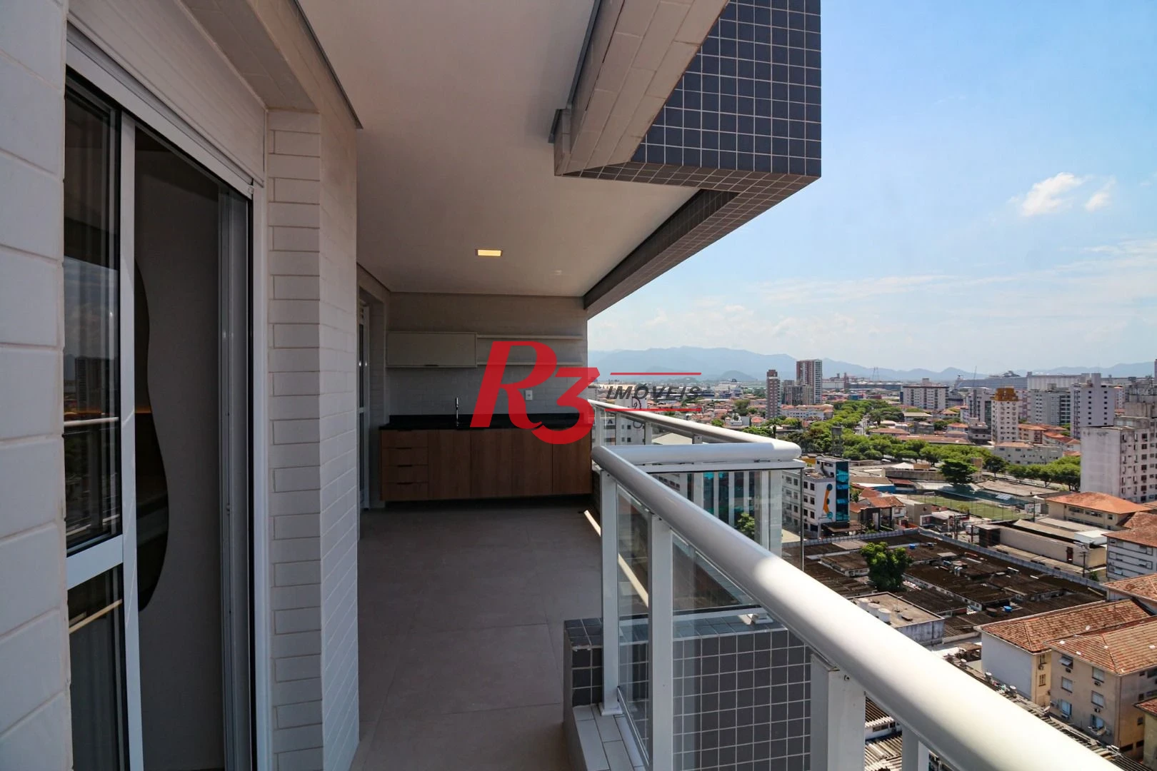 Apartamento com 1 dormitório para alugar, 60 m² por R$ 5.700,00/mês - Boqueirão - Santos/SP