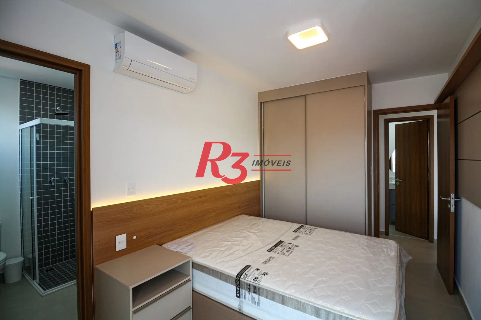Apartamento com 1 dormitório para alugar, 60 m² por R$ 5.700,00/mês - Boqueirão - Santos/SP