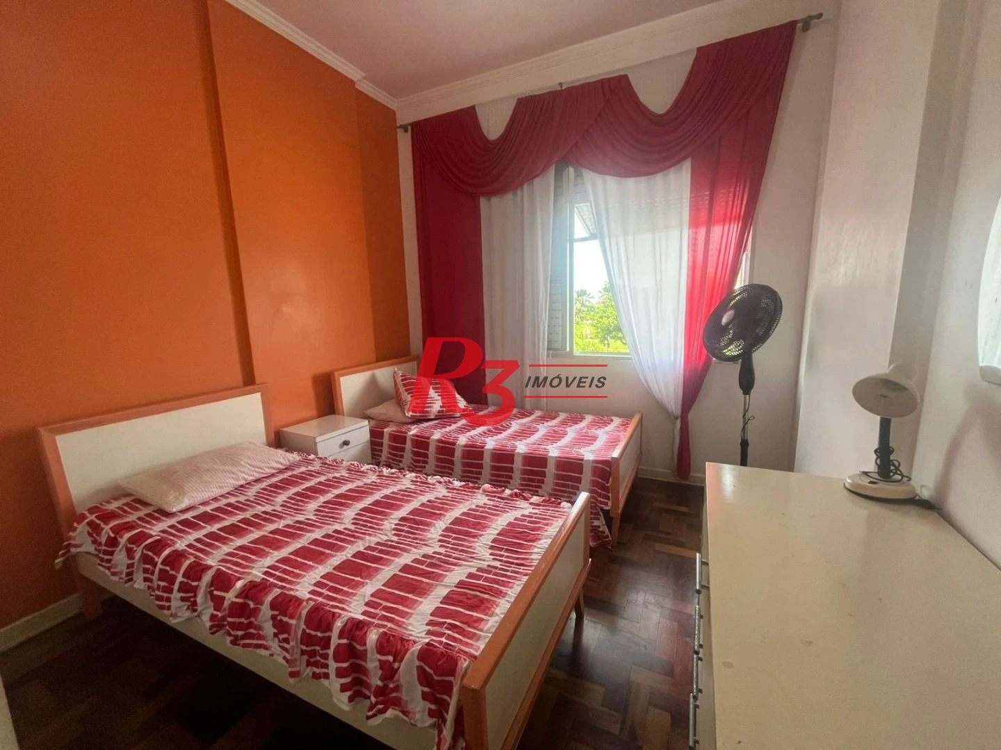 Apartamento para alugar, 88 m² por R$ 4.100,02/mês - José Menino - Santos/SP