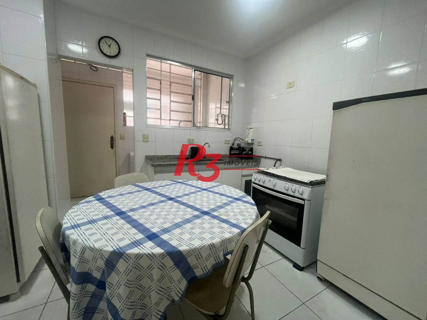 Apartamento para alugar, 88 m² por R$ 4.100,02/mês - José Menino - Santos/SP