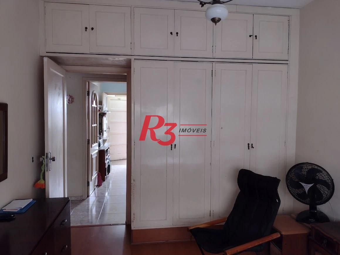 Apartamento com 2 dormitórios + dependência à venda, 124 m² por R$ 639.000 - Gonzaga - Santos/SP