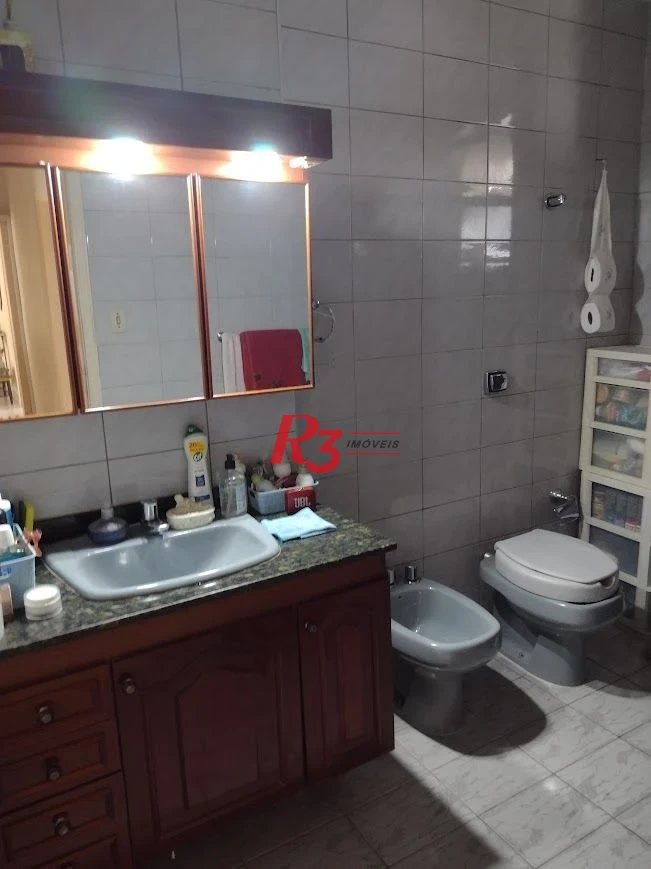 Apartamento com 2 dormitórios + dependência à venda, 124 m² por R$ 639.000 - Gonzaga - Santos/SP