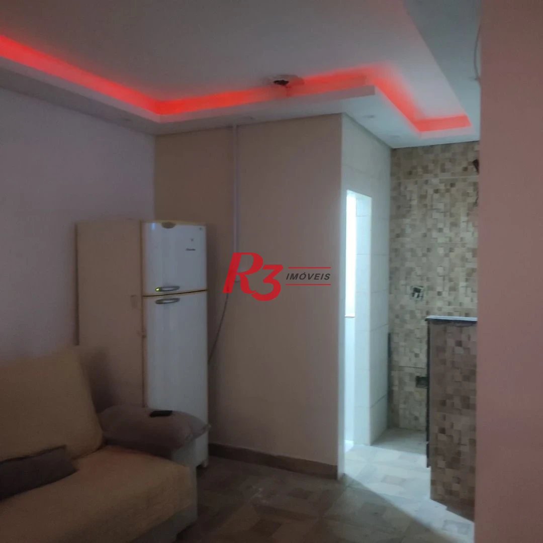 Casa com 3 dormitórios para alugar, 150 m² por R$ 5.000,01/mês - Vila Antártica - Praia Grande/SP
