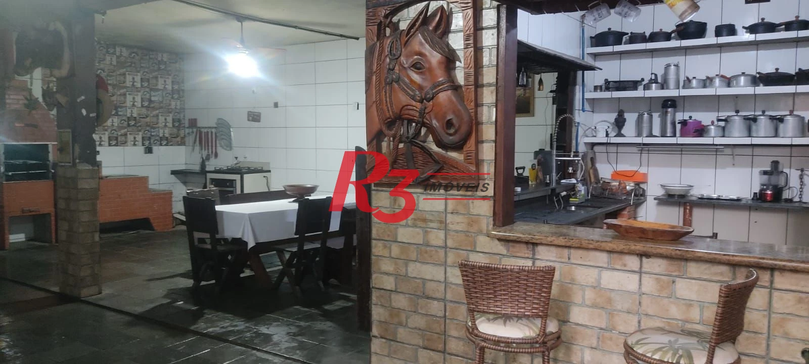 Casa com 3 dormitórios para alugar, 150 m² por R$ 5.000,01/mês - Vila Antártica - Praia Grande/SP