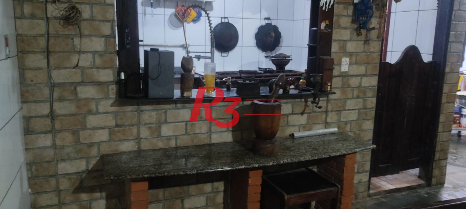 Casa com 3 dormitórios para alugar, 150 m² por R$ 5.000,01/mês - Vila Antártica - Praia Grande/SP