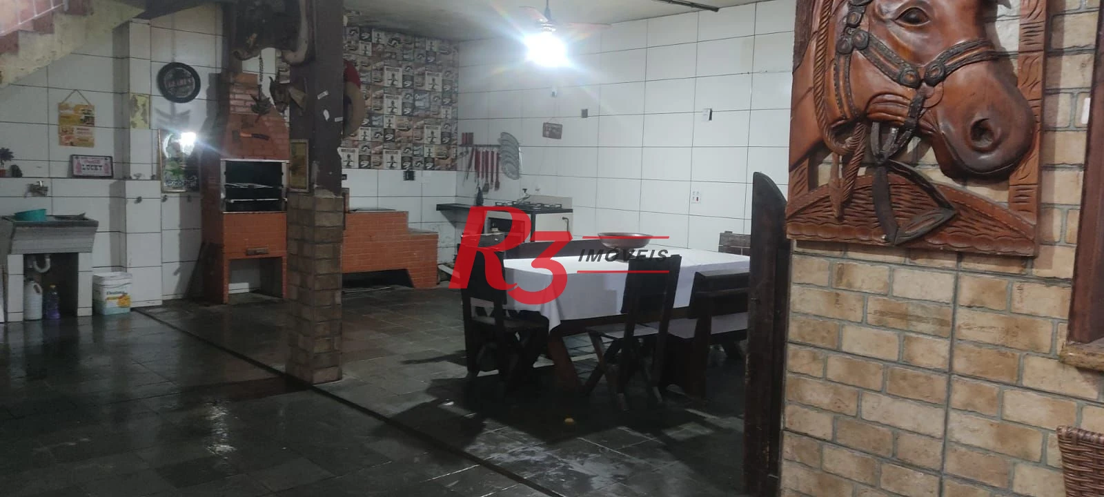 Casa com 3 dormitórios para alugar, 150 m² por R$ 5.000,01/mês - Vila Antártica - Praia Grande/SP