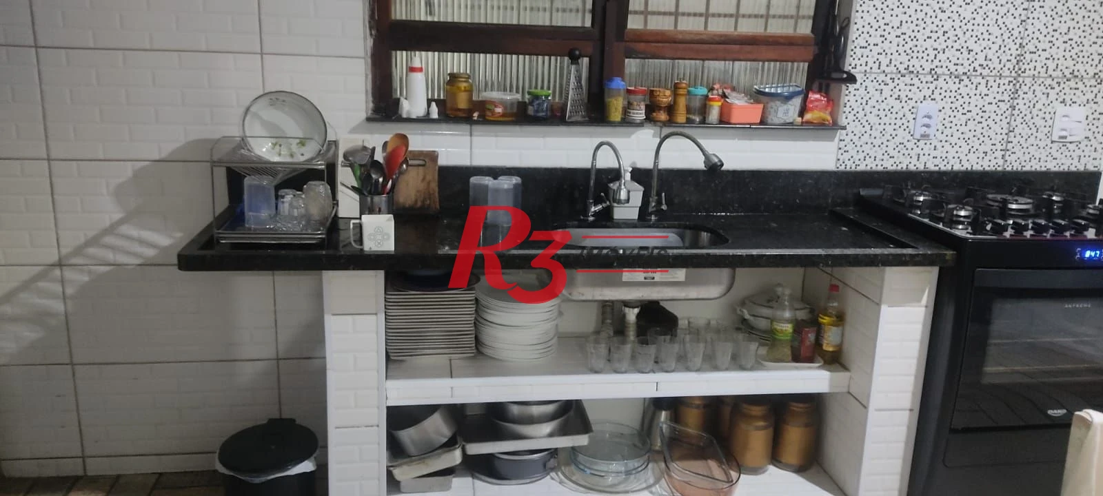 Casa com 3 dormitórios para alugar, 150 m² por R$ 5.000,01/mês - Vila Antártica - Praia Grande/SP