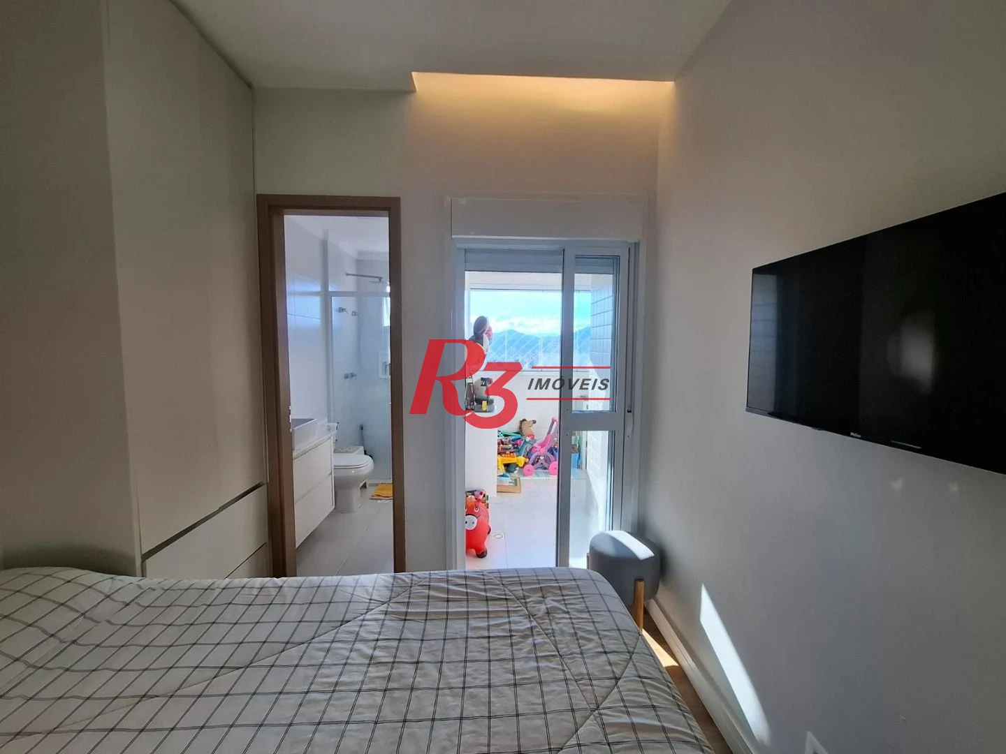 Apartamento com 2 dormitórios à venda, 80 m² por R$ 1.080.000,00 - Boqueirão - Santos/SP