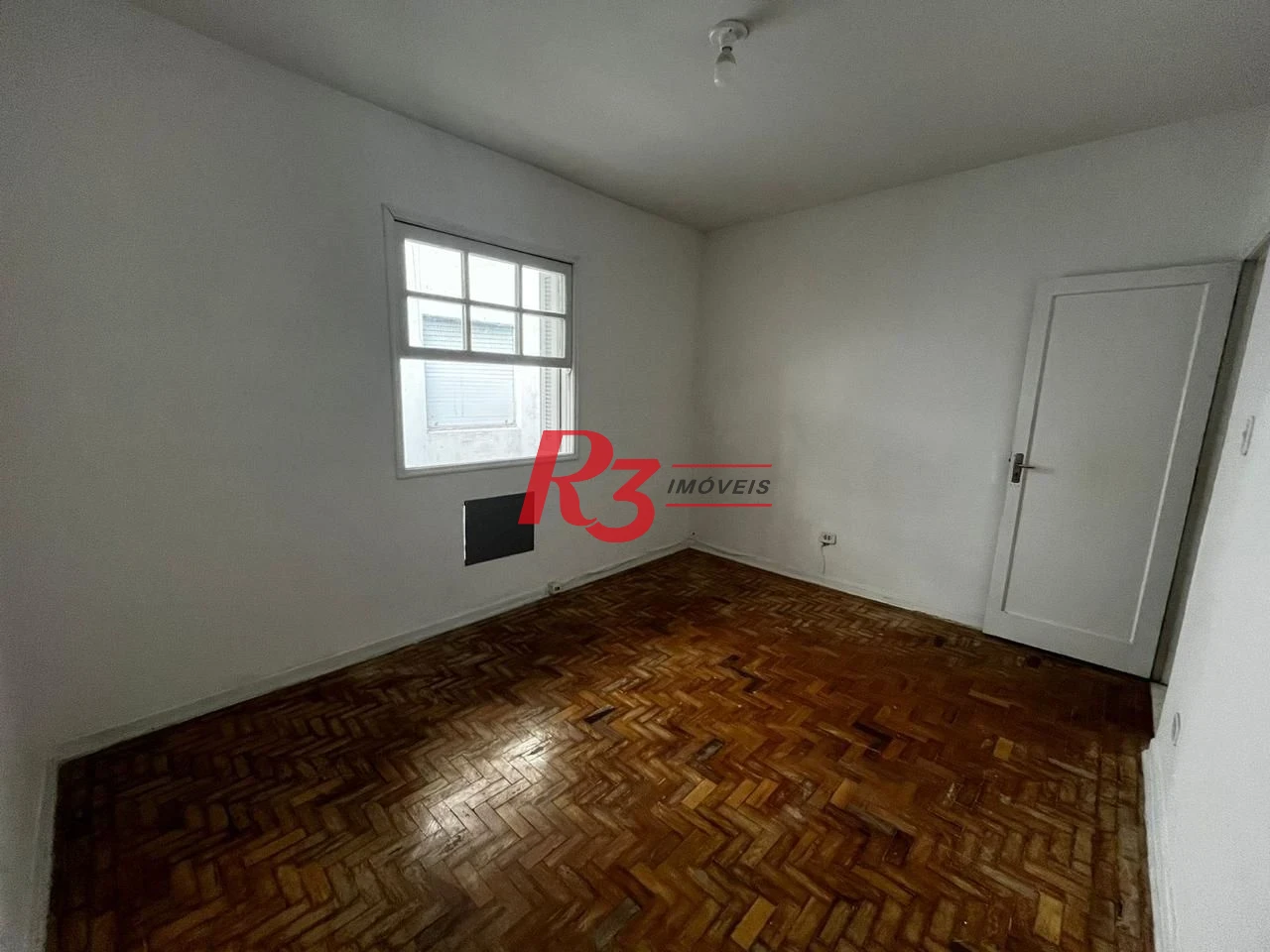 Apartamento com 2 dormitórios à venda, 60 m² por R$ 330.000,00 - Aparecida - Santos/SP