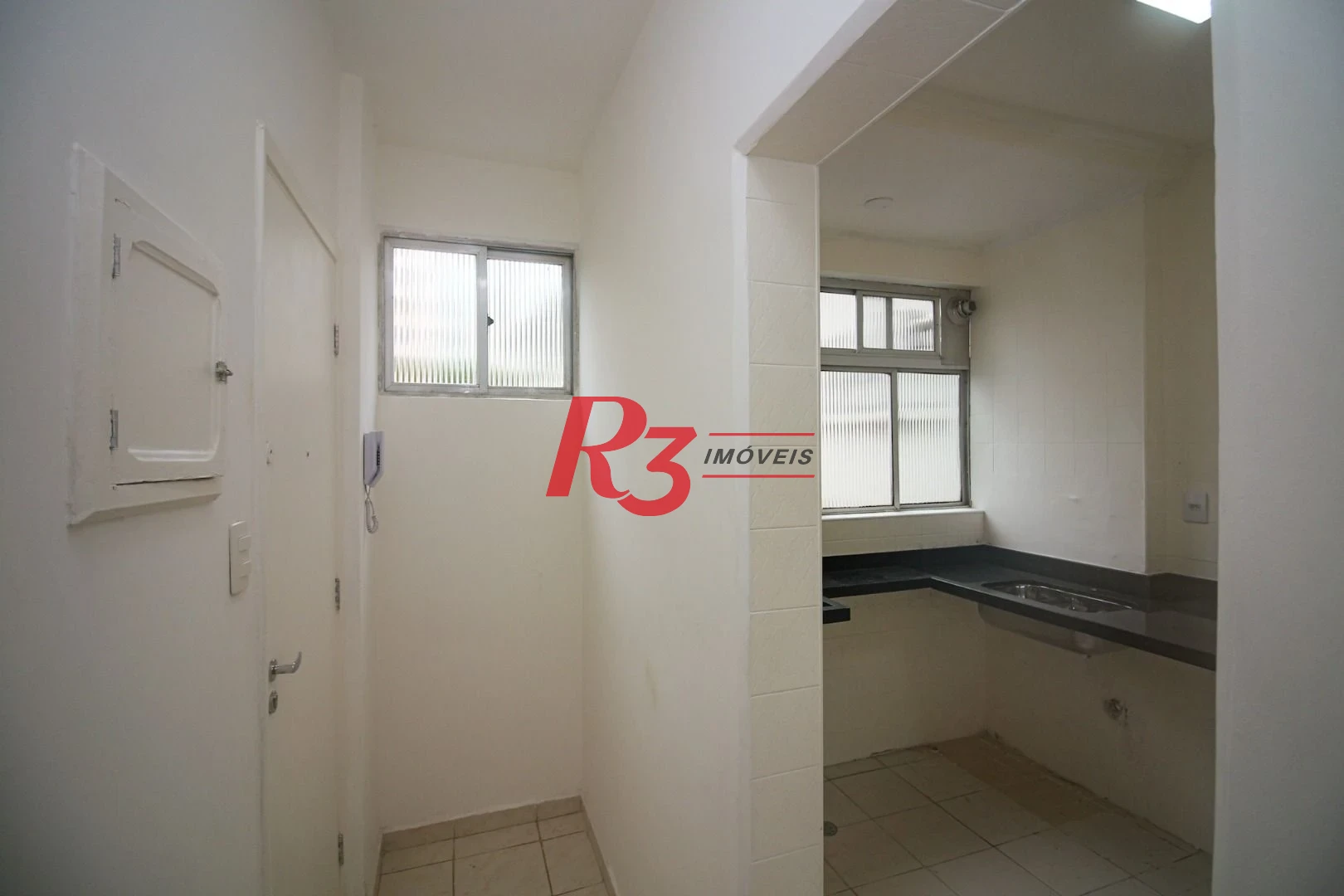 Apartamento com 1 dormitório à venda, 57 m² por R$ 390.000,00 - Ponta da Praia - Santos/SP