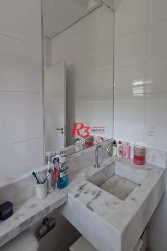 Sobrado com 3 dormitórios à venda, 140 m² por R$ 860.000,00 - Campo Grande - Santos/SP