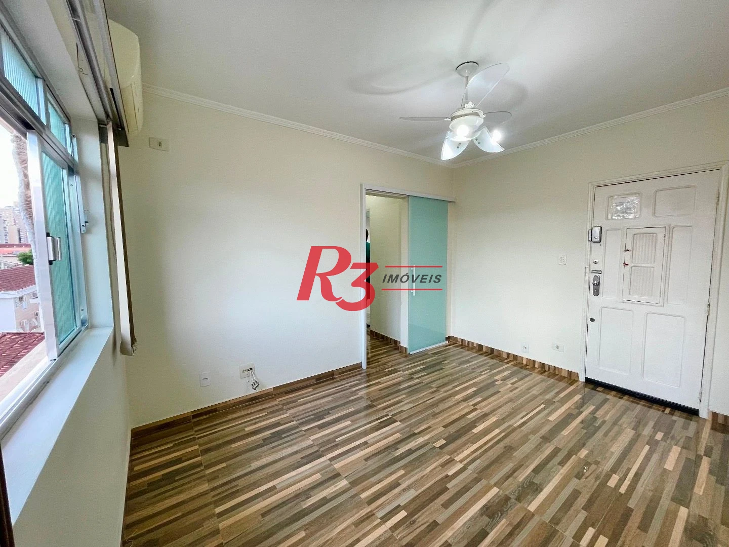 Apartamento à venda, 56 m² por R$ 370.000,00 - Marapé - Santos/SP