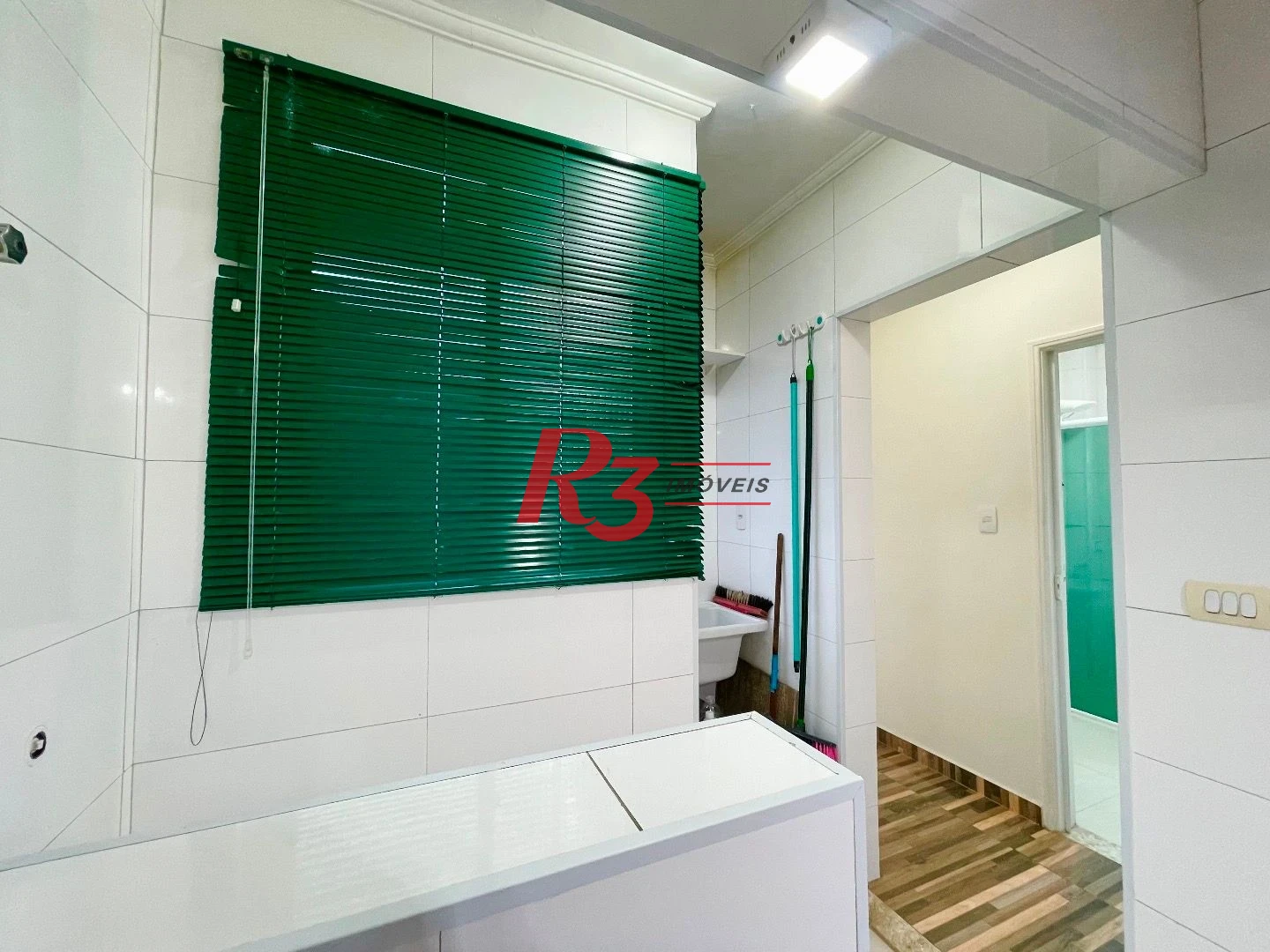 Apartamento à venda, 56 m² por R$ 370.000,00 - Marapé - Santos/SP