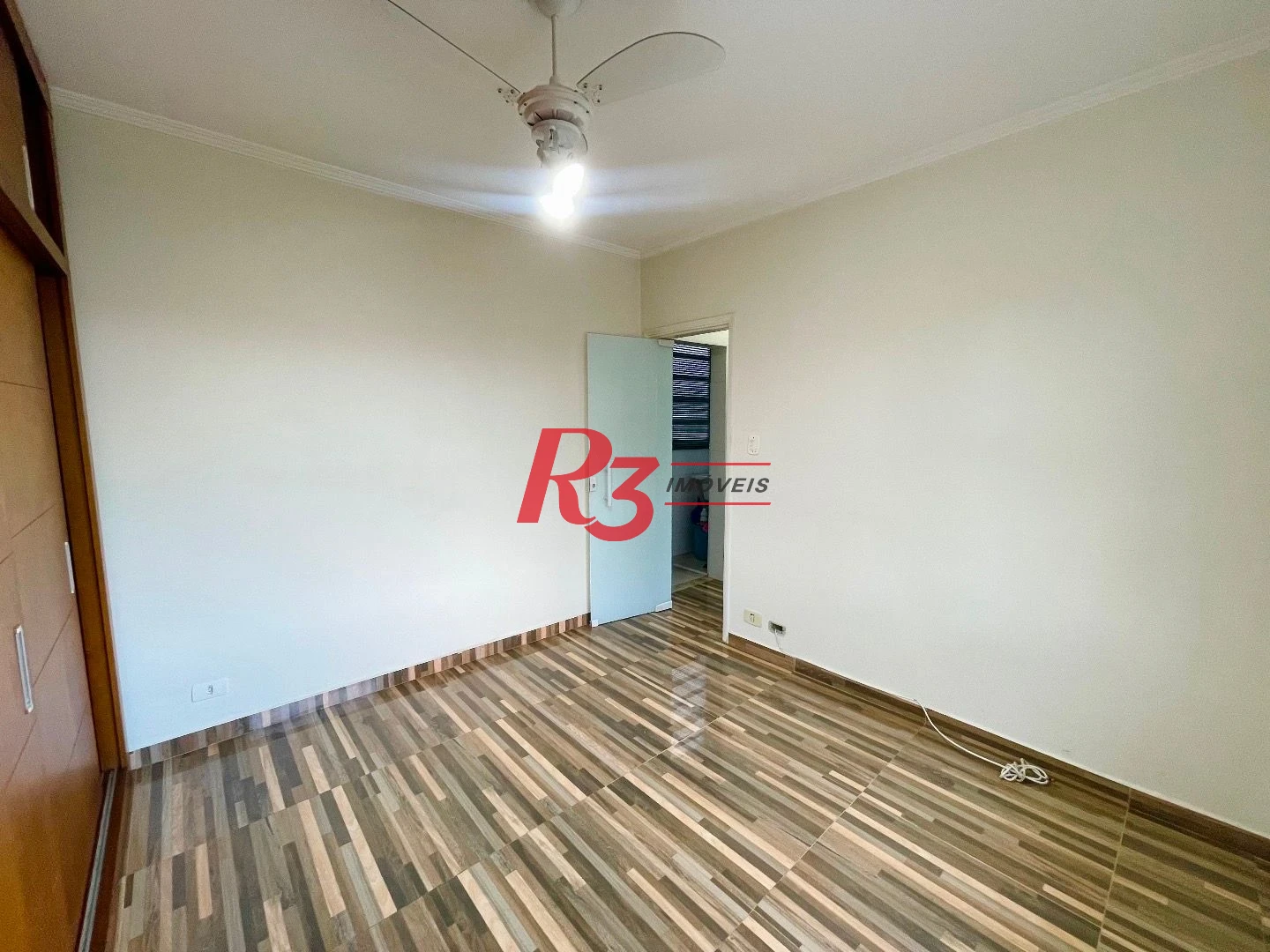 Apartamento à venda, 56 m² por R$ 370.000,00 - Marapé - Santos/SP