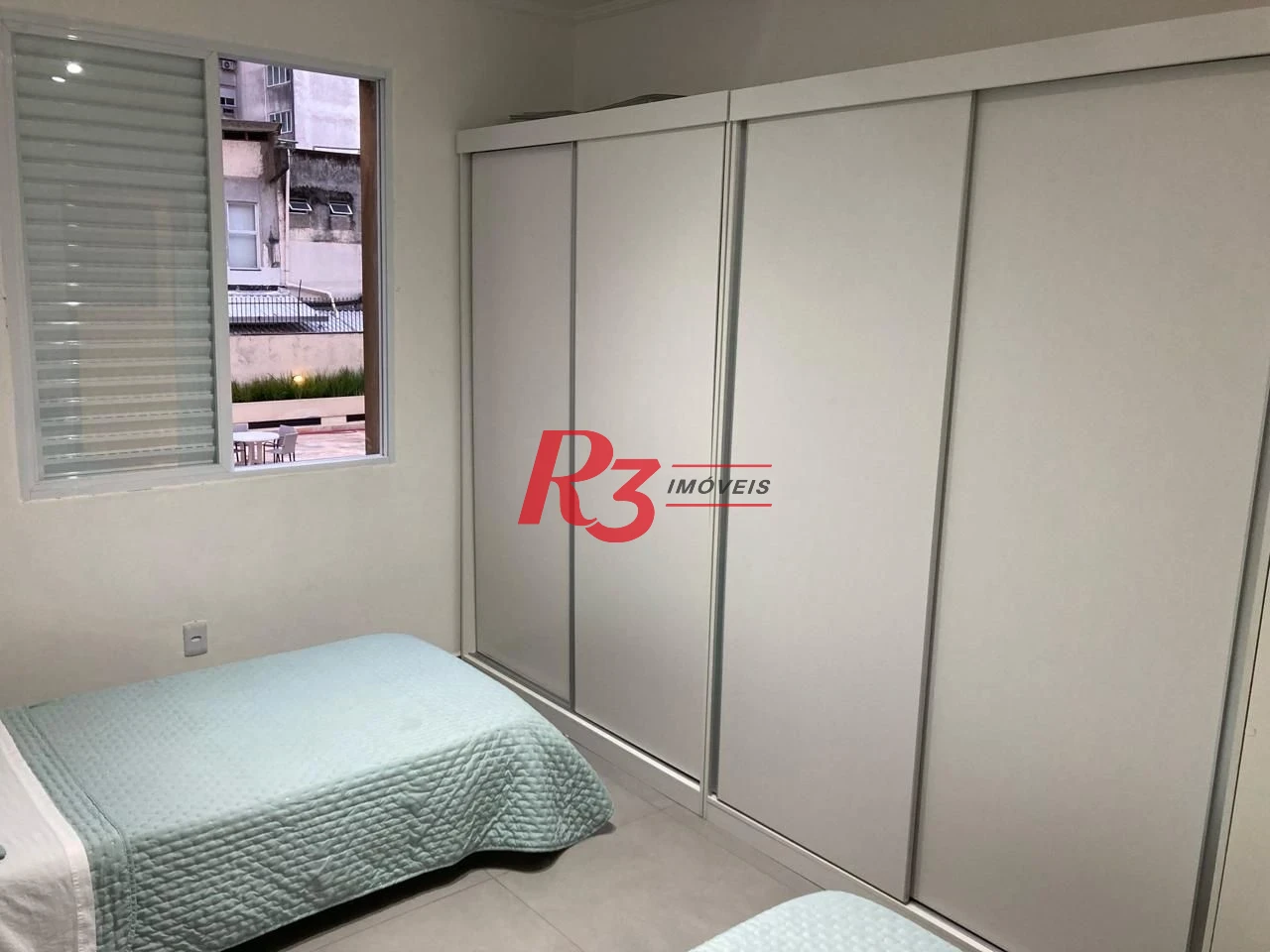 Apartamento com 3 dormitórios à venda, 110 m² por R$ 740.000,00 - Boqueirão - Santos/SP